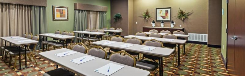 Holiday Inn Express & Suites Brady By Ihg Extérieur photo