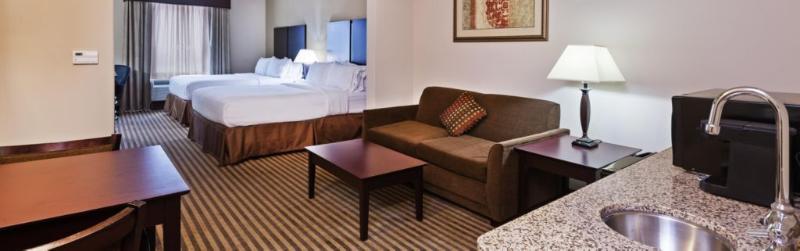 Holiday Inn Express & Suites Brady By Ihg Extérieur photo