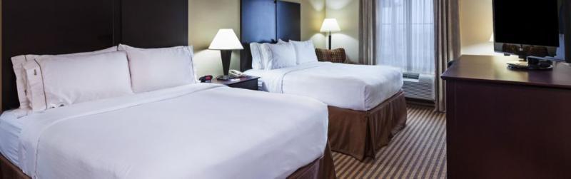 Holiday Inn Express & Suites Brady By Ihg Extérieur photo