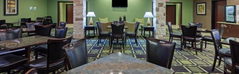 Holiday Inn Express & Suites Brady By Ihg Extérieur photo